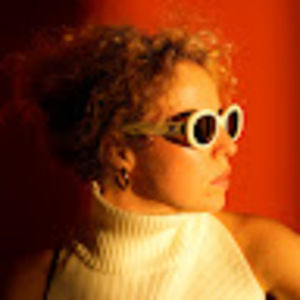 Meet your Posher, Alisa